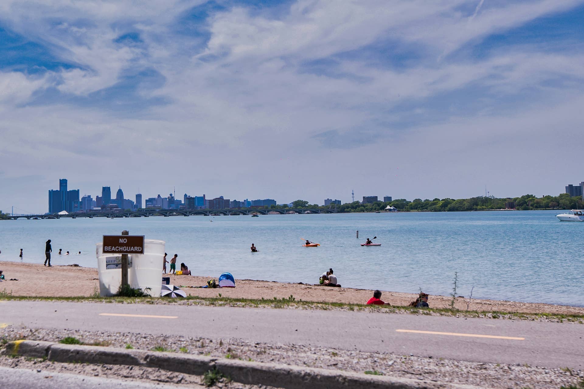 Video of People Swimming at Detroit Beach That's Closed Due to E. Coli ...