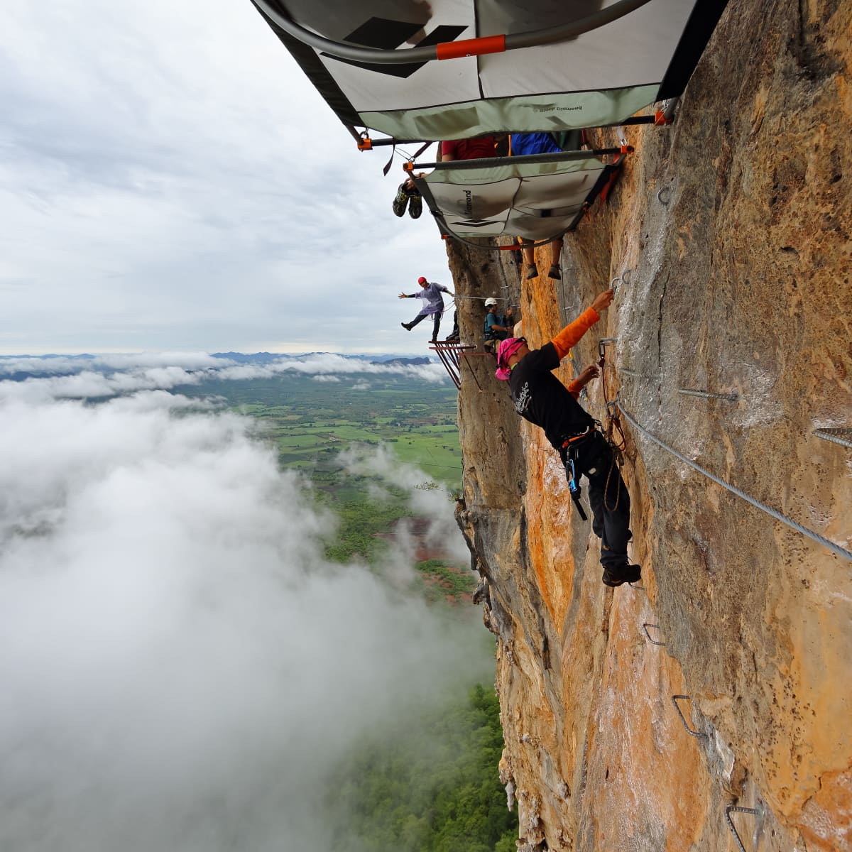 Mountain climbing tents outlet