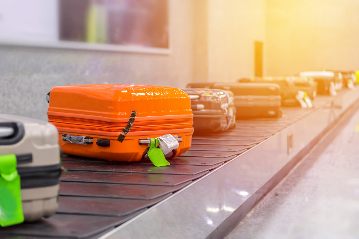 Video Showing Mounds of Lost Luggage at Heathrow Airport Is Going Viral WanderWisdom News