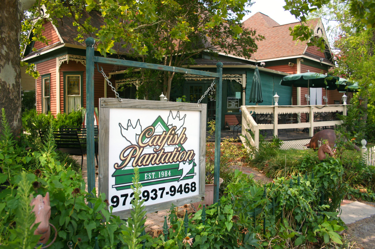 Haunted Former Restaurant in Texas Is Truly Giving People the Creeps